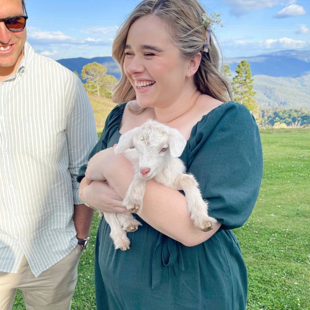 Meet your Posher, Georgia
